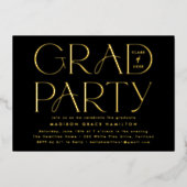 Modern Black and Gold Typography Graduation Party Folie Uitnodiging (Voorkant)