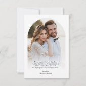 Modern Black and White Arch Photo Collage Wedding Bedankkaart (Achterkant)