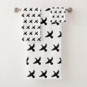 Modern Black and White Flying Duck Bad Handdoek (Insitu)