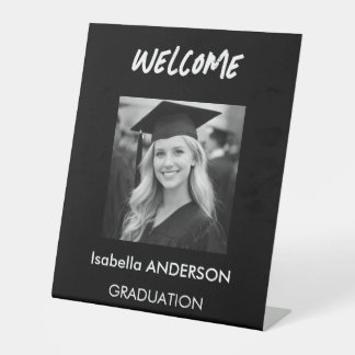 Modern Black and White Graduation Party Reclamebord Met Voetstuk