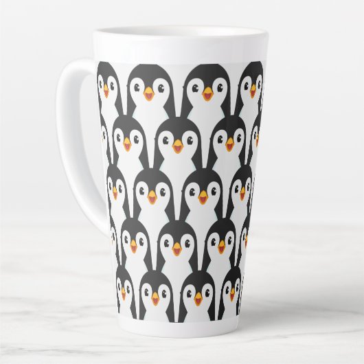 Modern Black and White Penguin Pattern Latte Mok (Linkerhoek)