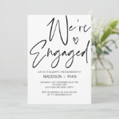 Modern Black and White Verloving Invitation Heart Kaart (Staand voorkant)