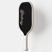 Modern Black Blush Dusty Pink Monogram en naam Pickleball Paddle (Links)