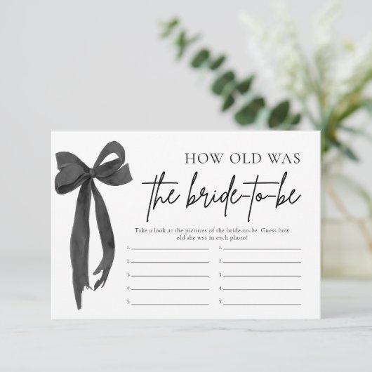 Modern Black Bow Hoe oud was de bruid om te spelen Kaart (Staand voorkant)