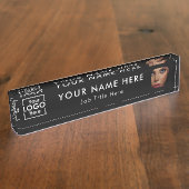 Modern Black Business Logo & Photo Professional Naambordje (Zijkant)