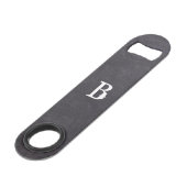 Modern Black Chalkboard Monogram Bottle Open Speed Flessenopener (Achterkant Gekanteld)