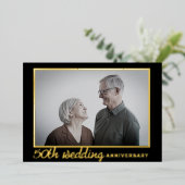 Modern Black & Gold 50th Wedding Jubileum Folie Uitnodiging (Staand Voorkant)