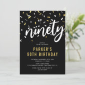 Modern Black & Gold 90th Birthday Party Invitation Kaart (Staand voorkant)