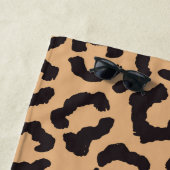 Modern Black Gold Cheetah Leopard Animal Print Strandlaken (In situ)