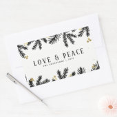 Modern Black & Gold Pine and Berries Holiday Rechthoekige Sticker (Envelop)