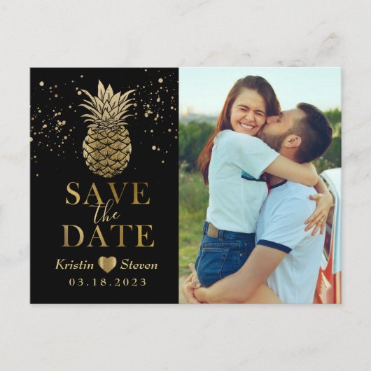 Modern Black Gold Pineapple Photo Save the Date Briefkaart (Voorkant)