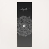 Modern Black Mandala Monogram Yoga Mat (Voorkant)