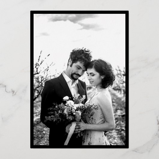 Modern Black Marble Photo Wedding Gold Folie Uitnodiging (Achterkant)