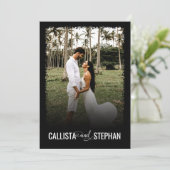 Modern Black Minimalist Typography Photo Wedding Kaart (Staand voorkant)