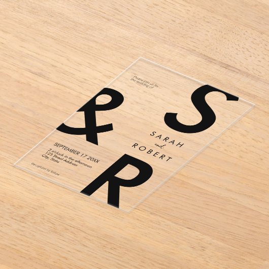 Modern Black Monogram Wedding Acryl Uitnodigingen (Laagn)