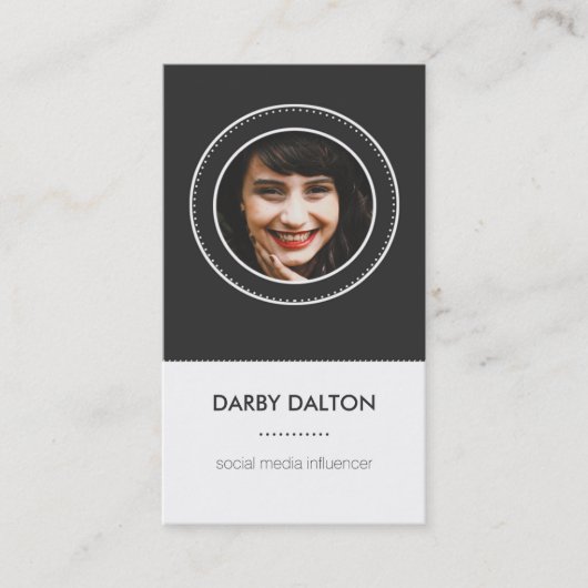 Modern Black Photo Social Media Visitekaartje (Voorkant)