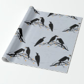 Modern Black Ravens Minimalist Pattern Cadeaupapier (Uitgerold)