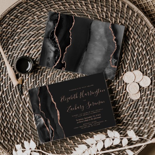 Modern Black Roos Gold Agate Dark Wedding Kaart