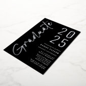 Modern Black Silver 2025 Afstuderen aangekondigd Folie Uitnodiging (Gedraaid)