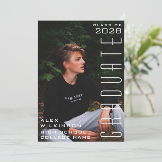 Modern Black Typography Chic Photo Afstuderen Kaart (Staand voorkant)