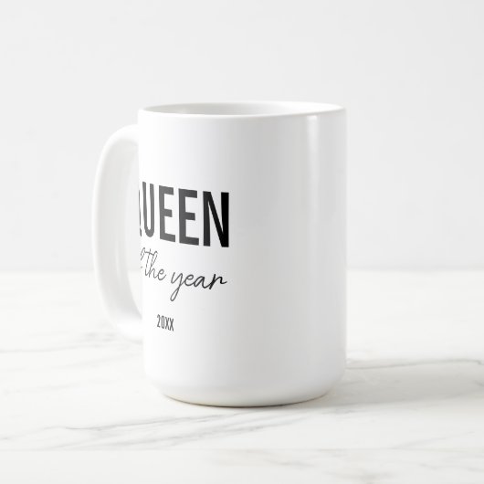 Modern Black Typography Simple Personalized Queen Koffiemok (Voorkant links)