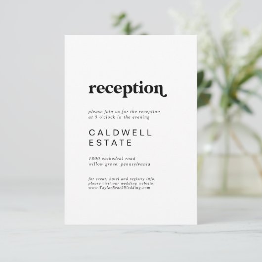 Modern Black Typography Wedding Reception Informatiekaartje (Staand voorkant)