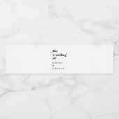 Modern Black Typography Wedding Waterfles Etiket (Enkel label)