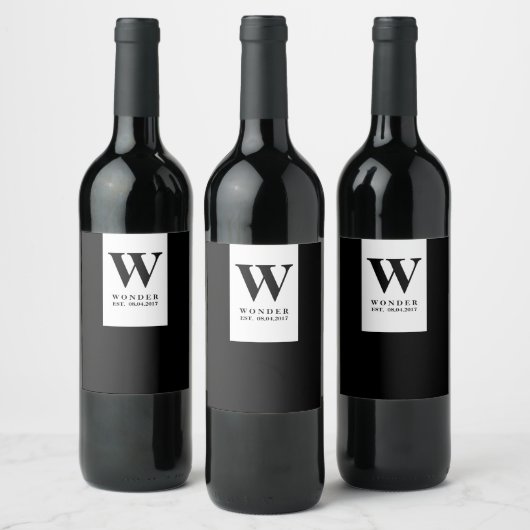 Modern Black Wedding Monogram | Minimalist Wijn Etiket (Flessen)