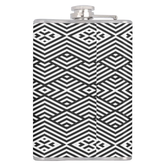 Modern Black White Chevron Pattern Groomsmen Gift Heupfles (Achterkant)