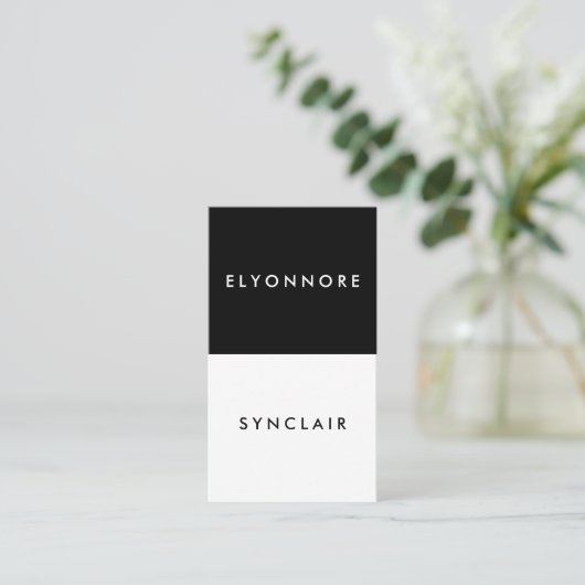 Modern Black White Craft Chocolate Maker QR Code Visitekaartje (Staand voorkant)