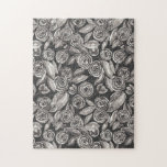 Modern Black White Floral Waterverf Pattern Legpuzzel<br><div class="desc">Dit elegante en girale design is perfect voor de klastige en stijlvolle vrouw. Het ontwerp is voorzien van een zwart, grijs en wit met de hand getekend en met de hand geschilderd waterverf bloemen en bladpatroon. Het is een modern, , kunstmatig en trendy bloemontwerp. Stijlvol met dit eenvormig en origineel...</div>