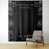 Modern Black & White French Roses Wedding Tapestry Wandkleed (In situ)