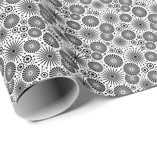 Modern Black White Geometric Flowers Starburst  Cadeaupapier (Rol Hoek)
