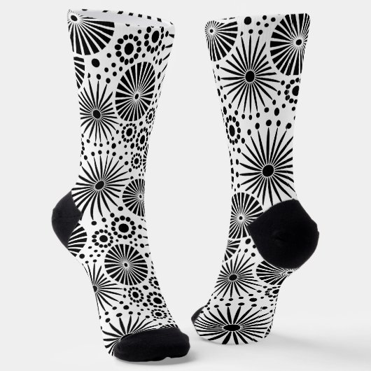 Modern Black White Geometric Flowers Starburst Sokken (Gebogen)