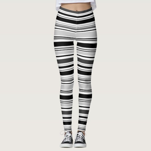 Modern Black White Grey Stripes Pattern Leggings (Voorkant)