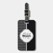 Modern Black White Houndstooth Monogram en naam Bagagelabel (Voorkant verticaal)