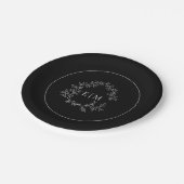 Modern Black White Leafy Crest Monogram Weddenscha Papieren Bordje (Gekanteld)