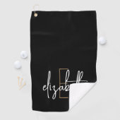 Modern Black White Monogram Name Golfhanddoek (Insitu)