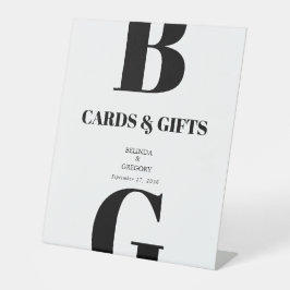 Modern Black White Monogram Weddenschappen en cade Reclamebord Met Voetstuk