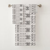Modern Black White Mudcloth African Pattern Bad Handdoek (Insitu)