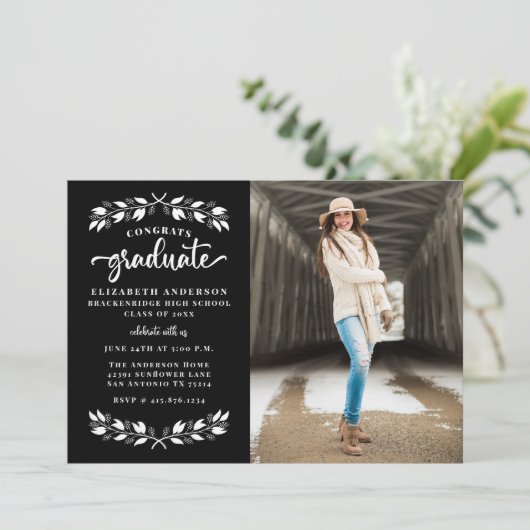 Modern Black White Photo Graduparty Aankondiging (Staand voorkant)