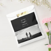 Modern Black & White Script Couple Photo Wedding Bedankzakje (Gezegeld)
