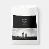 Modern Black & White Script Couple Photo Wedding Bedankzakje (Voorkant)
