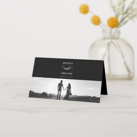 Modern Black & White Script Couple Photo Wedding Plaatskaartje (Achterkant)