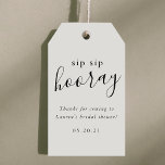 Modern Black White Sip Sip Hooray Vrijgezellenfees Cadeaulabel<br><div class="desc">Op maat ontworpen vrijgezellenfeest gunsttags met "sip hooray" modern elegant zwart-wit design.</div>