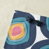 Modern Blauw Aqua Roze Cirkels Gepersonaliseerd Strandlaken (In situ)