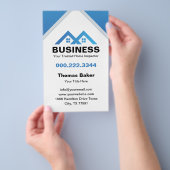 Modern Blauw Dak Huis Logo Vastgoed Flyer (Hand)