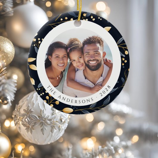 Modern blauw en goud kerstblad ronde foto keramisch ornament