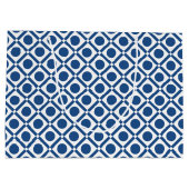 Modern blauw en wit geometrisch monogram met naam large cadeautasje (Achterkant)