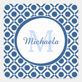 Modern blauw en wit geometrisch monogram met naam vierkante sticker